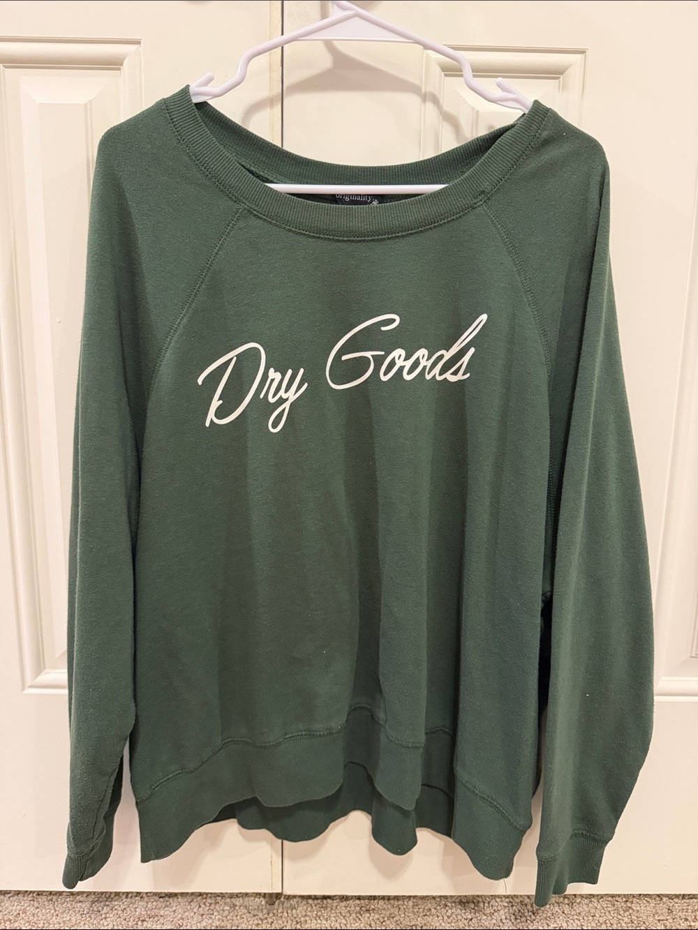 Green 'Dry Goods' Cropped Graphic Sweatshirt